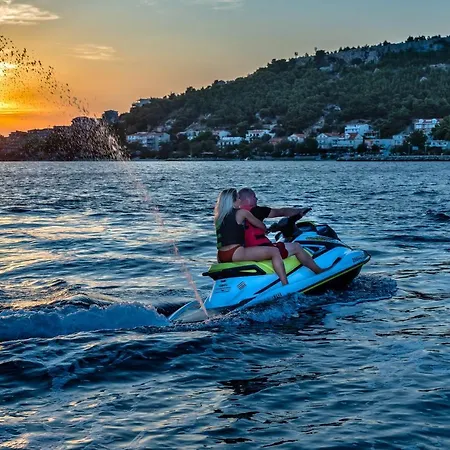 Plaza Отель Дуче