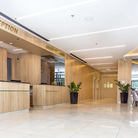 Plaza 4* Duće