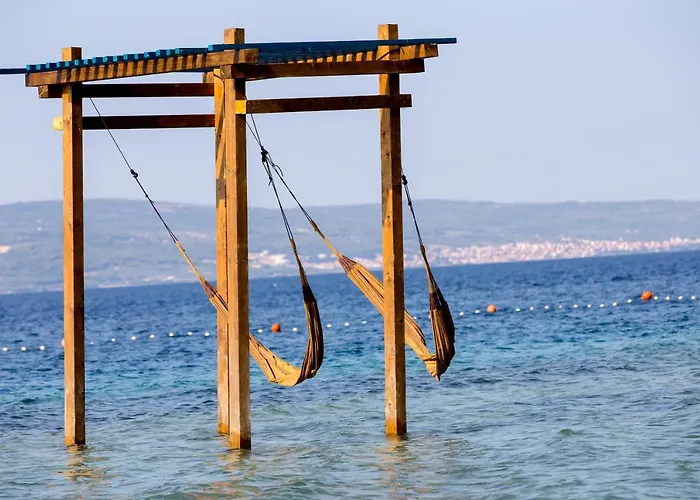 Ξενοδοχείο Plaza 4*