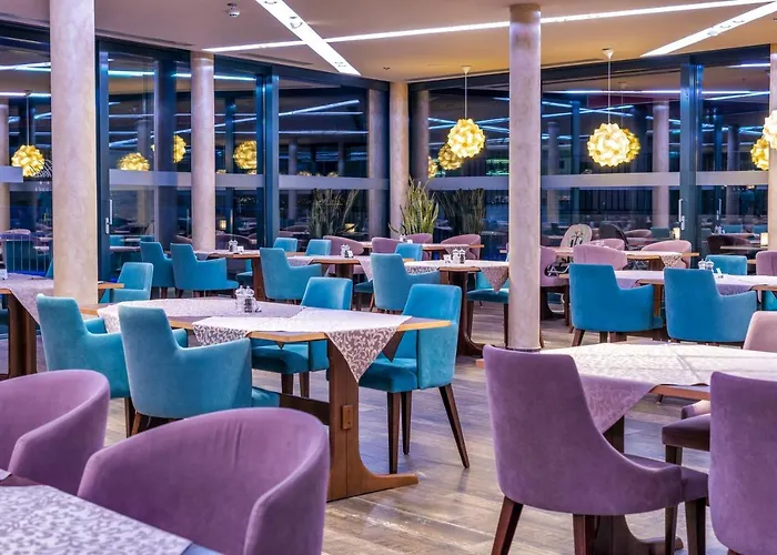 Hotel Plaza 4*