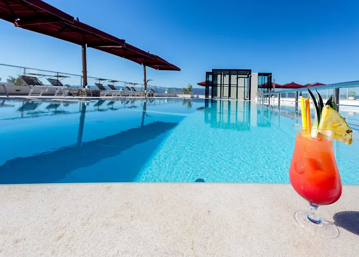 Hotel Plaza Duće