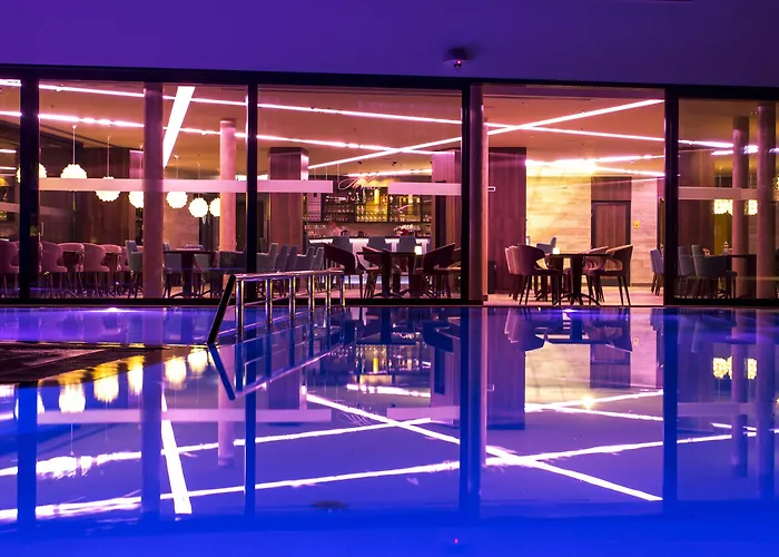 Hotel Plaza Duće