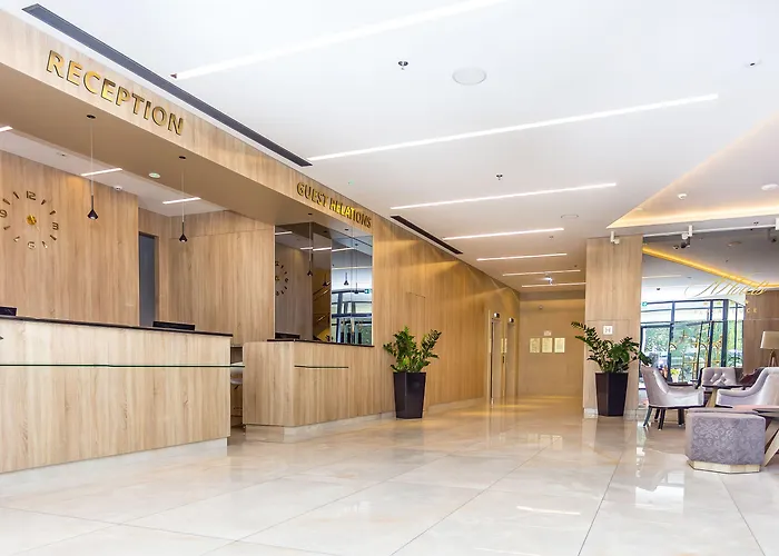 Plaza 4* Duće